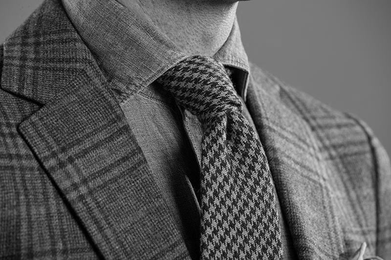 Effortlessly Stylish: A Double Four In Hand Knot Made Easy